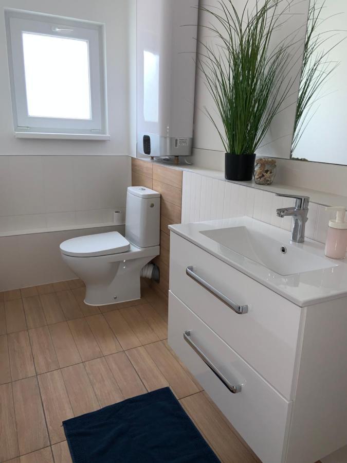 Amira Apartman Komárno Eksteriør billede