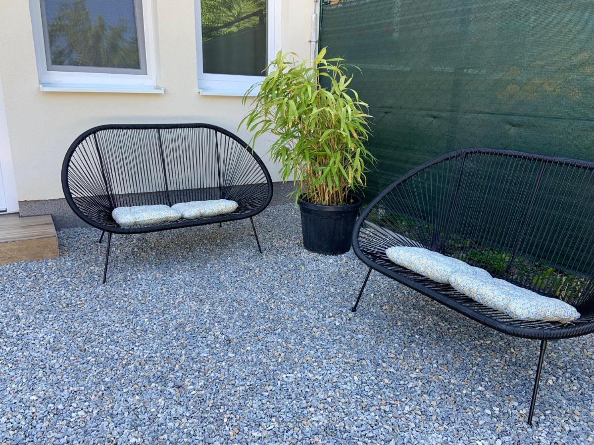 Amira Apartman Komárno Eksteriør billede