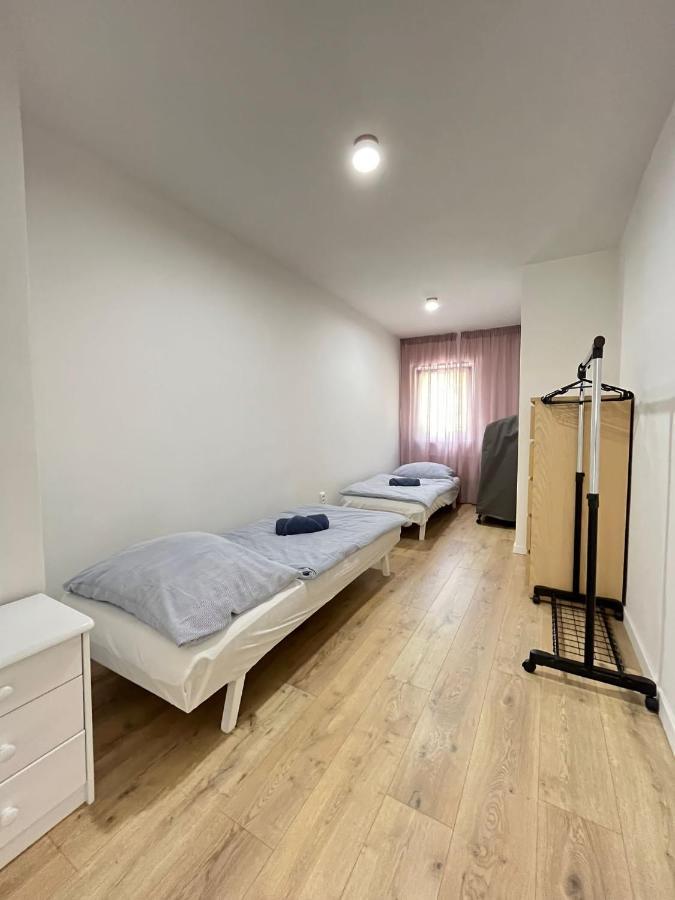 Amira Apartman Komárno Eksteriør billede